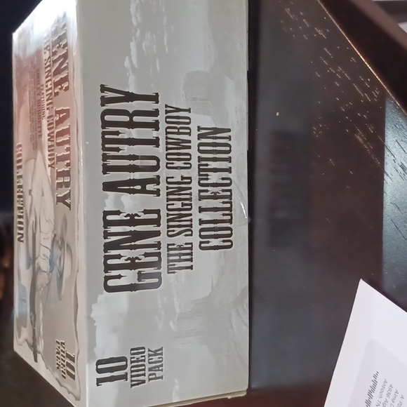 ,GENE AUTRY  THE SINGING  COWBOY 10 VHS VIDEO PACK - Picture 5 of 7